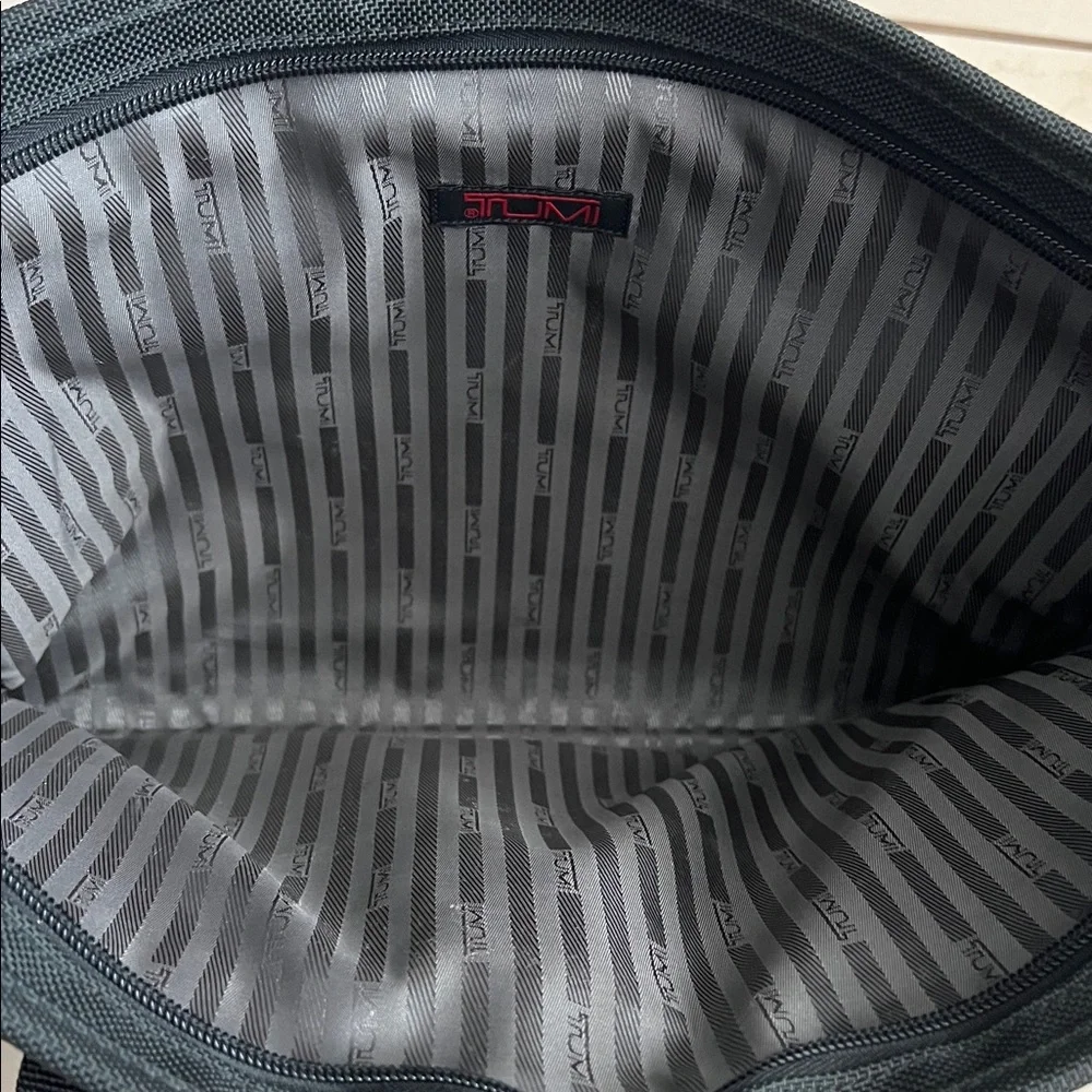 Tumi Compact Laptop Brief Bag Black 26001D4 No Strap